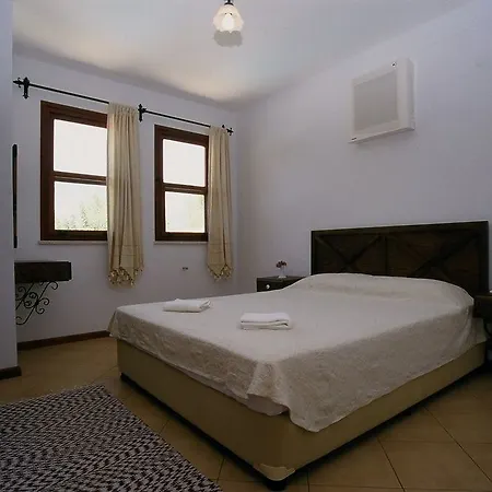 Otel Forest Gate 3*