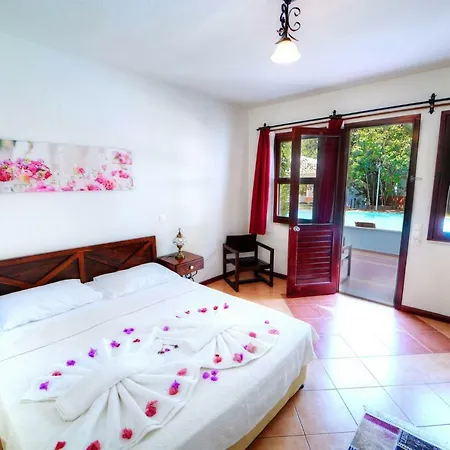 Otel Forest Gate 3*