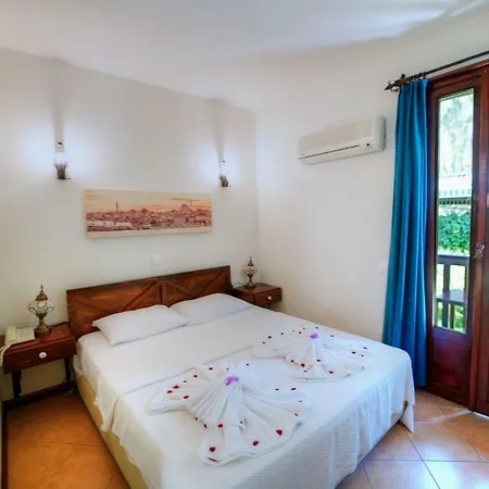 Otel Forest Gate 3*