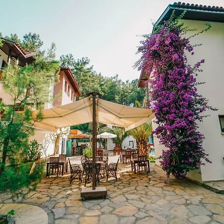 Forest Gate Otel Göcek
