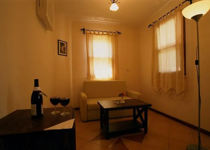 Hotel Forest Gate 3*