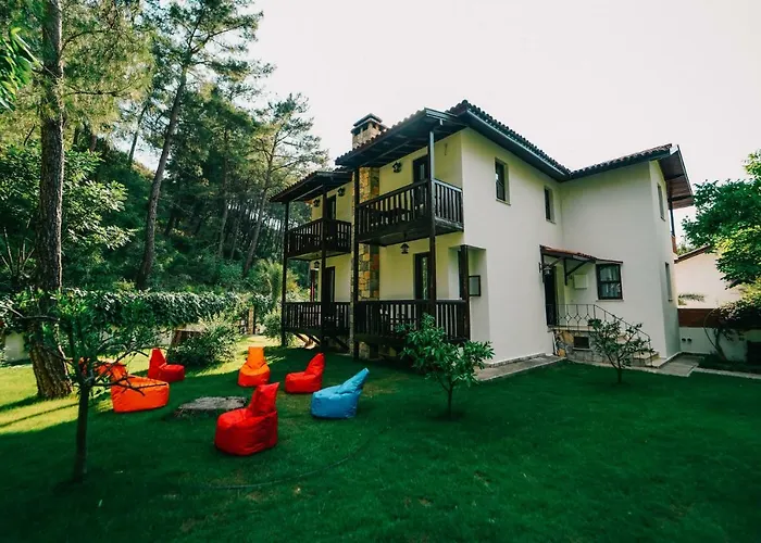 Forest Gate Szálloda 3*